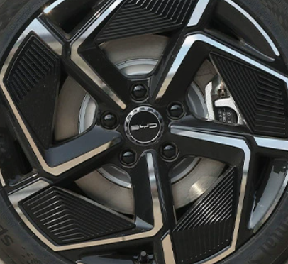 Wheel Hub Stickers 19in